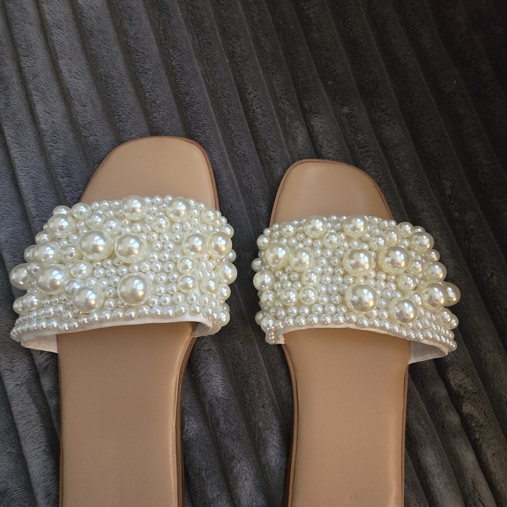 Torrid White Pearl-Trimmed Women's Shoes